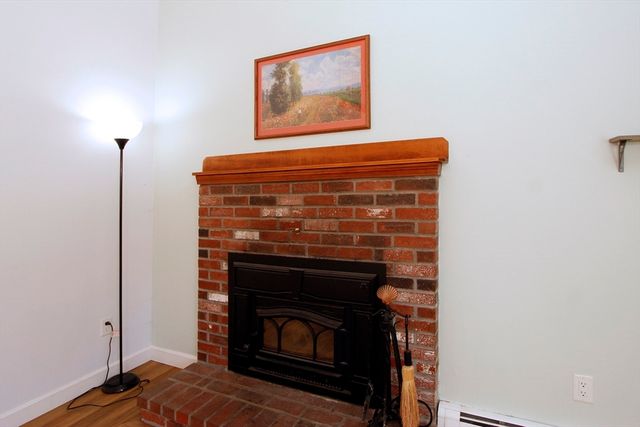 29 Wenonah Rd, Wareham, MA 02532