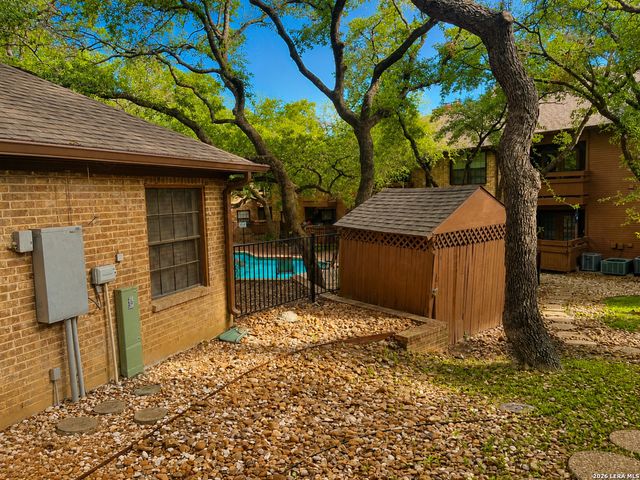 10955 Wurzbach Rd Apt 202, San Antonio, TX 78230