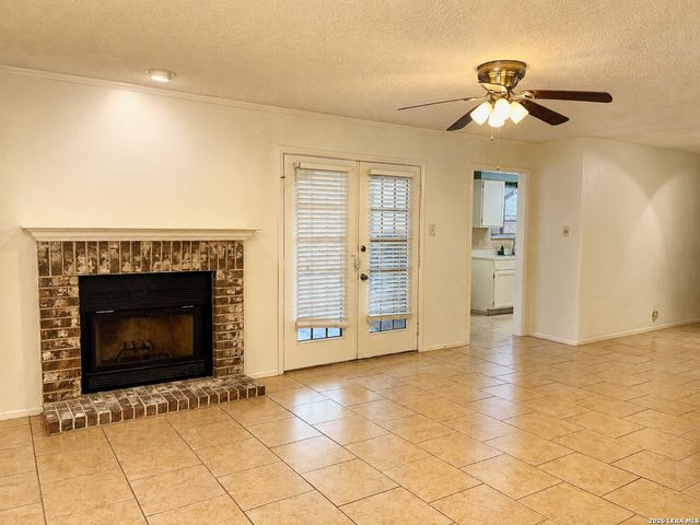 10955 Wurzbach Rd Apt 202, San Antonio, TX 78230