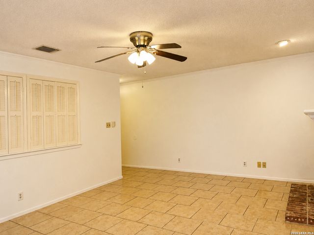 10955 Wurzbach Rd Apt 202, San Antonio, TX 78230