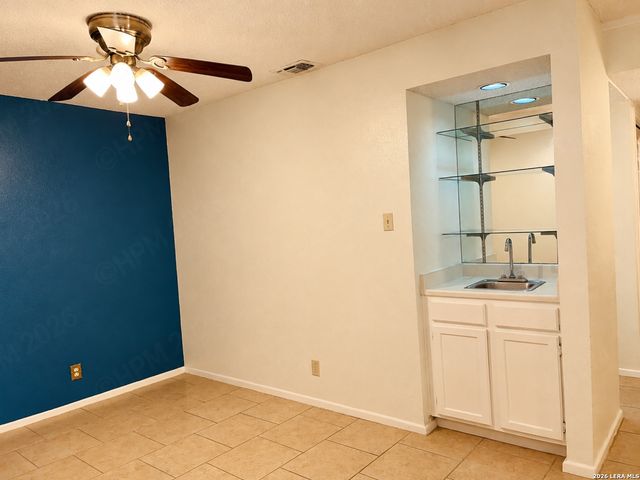 10955 Wurzbach Rd Apt 202, San Antonio, TX 78230