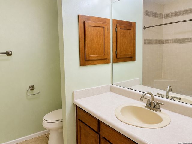10955 Wurzbach Rd Apt 202, San Antonio, TX 78230