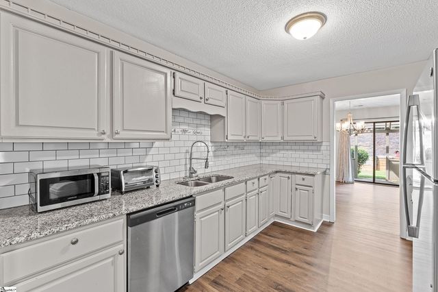 325 Skylark Circle, Greer, SC 29650