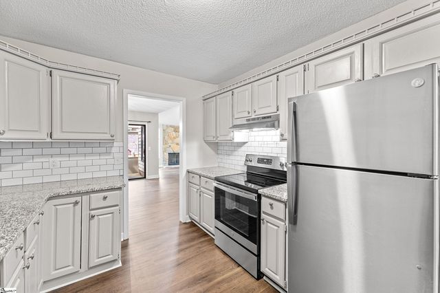 325 Skylark Circle, Greer, SC 29650