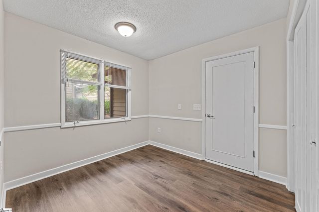 325 Skylark Circle, Greer, SC 29650