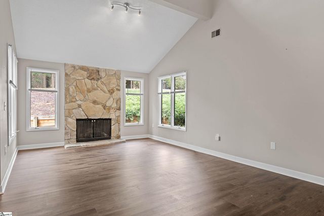 325 Skylark Circle, Greer, SC 29650