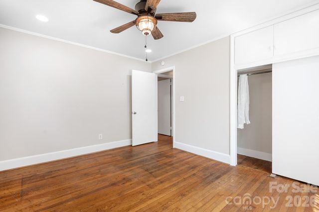 3960 Bristol Drive, Charlotte, NC 28208