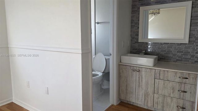 14905 SW 80th St 217, Miami, FL 33193