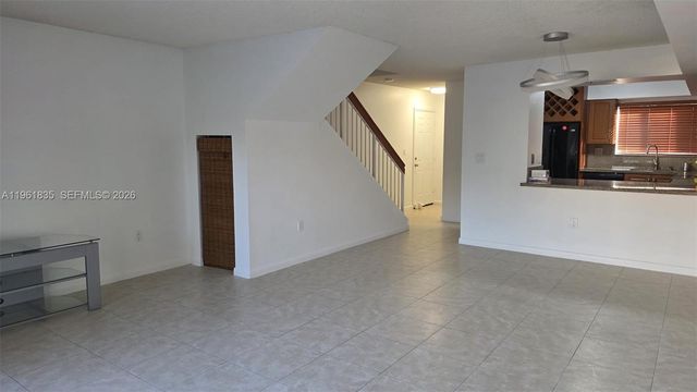 14905 SW 80th St 217, Miami, FL 33193