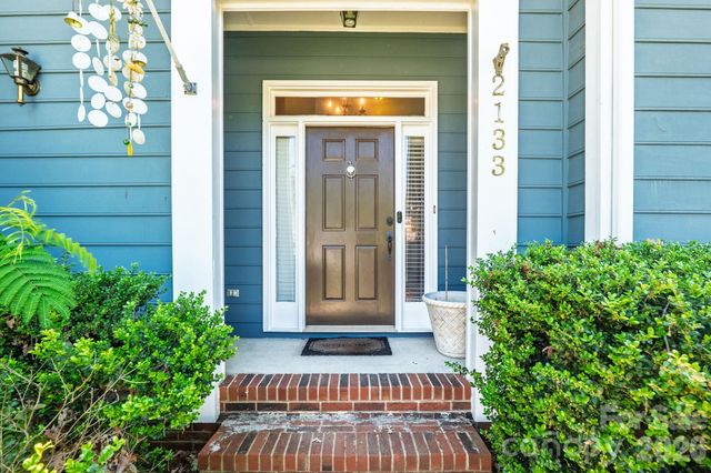 2133 Highland View Lane, Charlotte, NC 28214