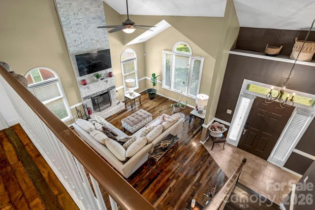 2133 Highland View Lane, Charlotte, NC 28214