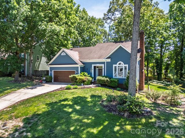 2133 Highland View Lane, Charlotte, NC 28214