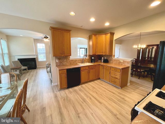 8 SAINT ANDREWS CT, Westampton, NJ 08060