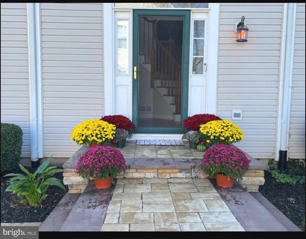 8 SAINT ANDREWS CT, Westampton, NJ 08060