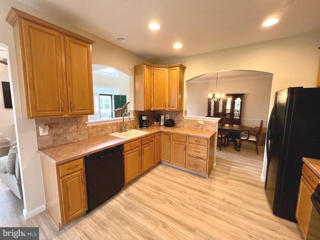 8 SAINT ANDREWS CT, Westampton, NJ 08060