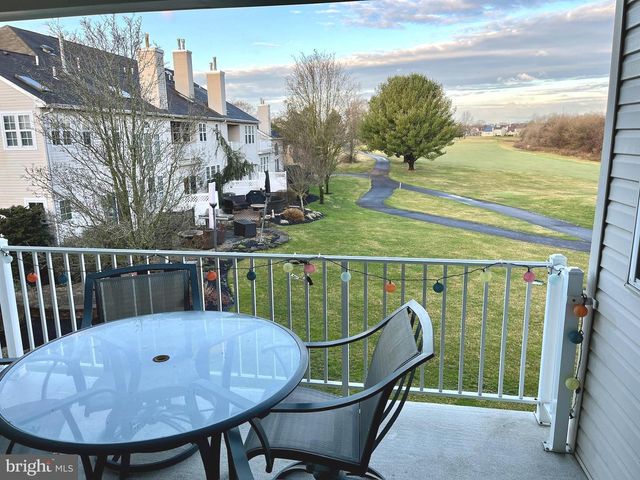 8 SAINT ANDREWS CT, Westampton, NJ 08060