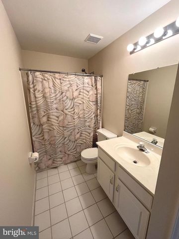 8 SAINT ANDREWS CT, Westampton, NJ 08060