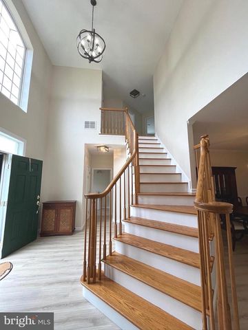 8 SAINT ANDREWS CT, Westampton, NJ 08060