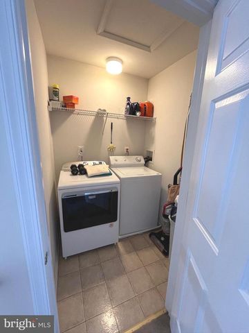 8 SAINT ANDREWS CT, Westampton, NJ 08060