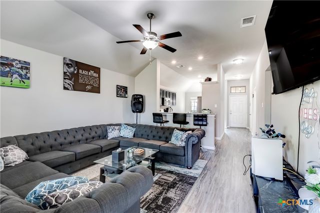 6207 Hercules Avenue, Killeen, TX 76542