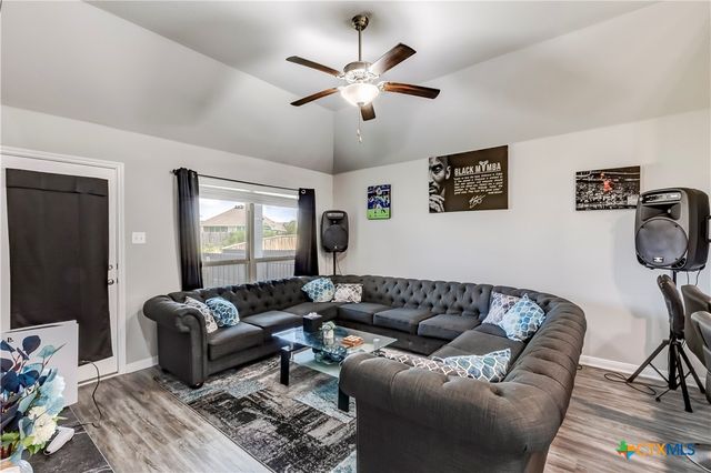 6207 Hercules Avenue, Killeen, TX 76542