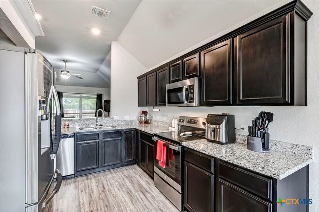 6207 Hercules Avenue, Killeen, TX 76542