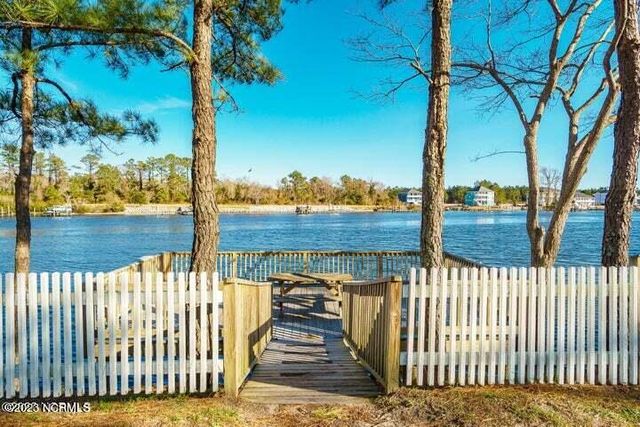 335 Country Club Lane, Newport, NC 28570