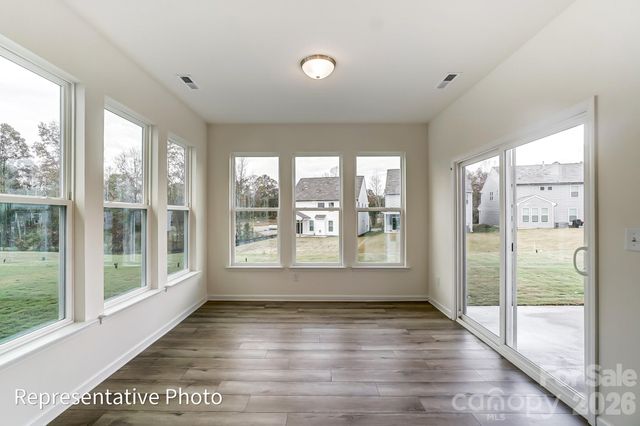 111 Summerhill Drive, Mooresville, NC 28115