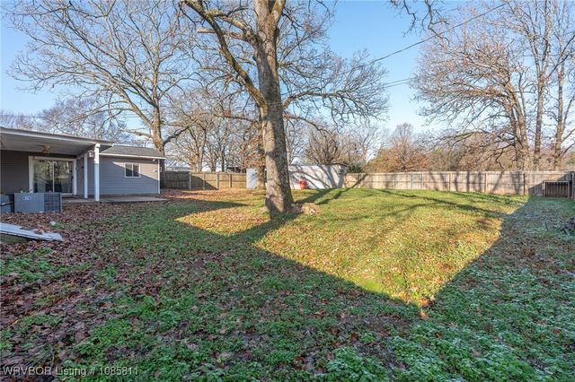 32702 Highway 22, Charleston, AR 72933