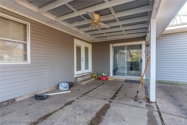 32702 Highway 22, Charleston, AR 72933