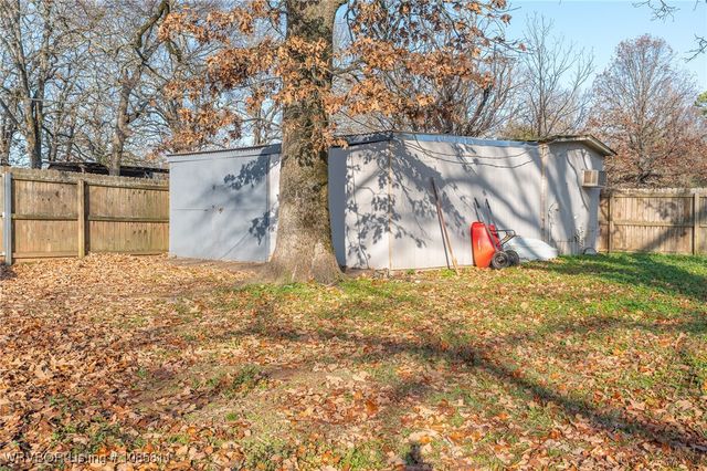 32702 Highway 22, Charleston, AR 72933