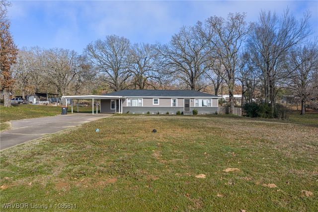32702 Highway 22, Charleston, AR 72933
