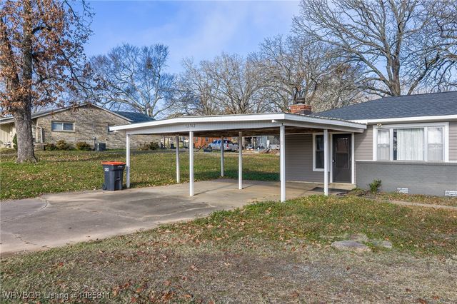 32702 Highway 22, Charleston, AR 72933