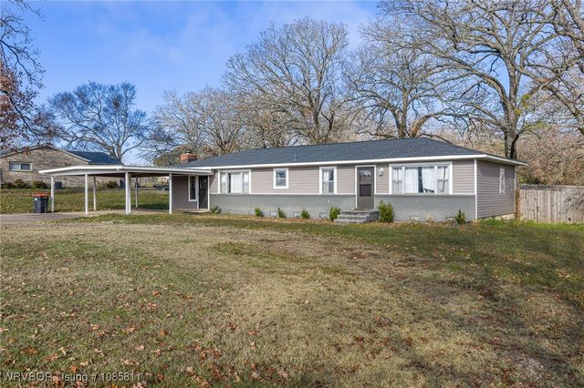 32702 Highway 22, Charleston, AR 72933