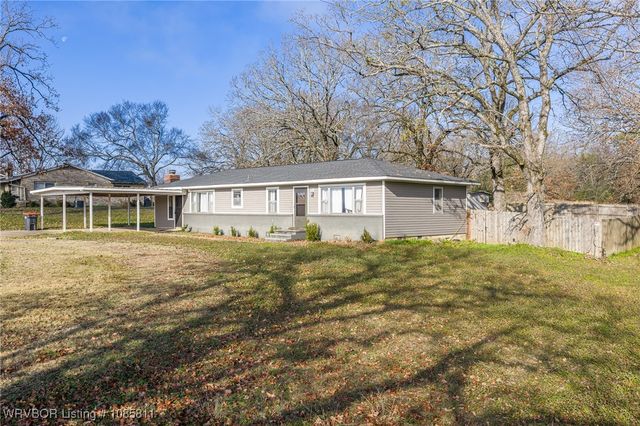 32702 Highway 22, Charleston, AR 72933