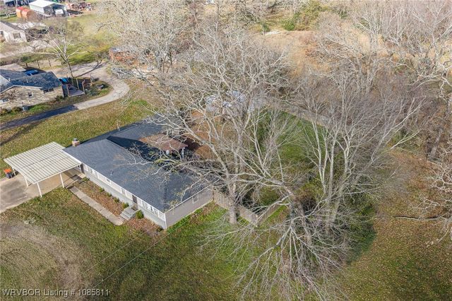 32702 Highway 22, Charleston, AR 72933