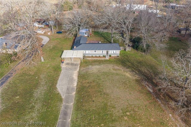 32702 Highway 22, Charleston, AR 72933