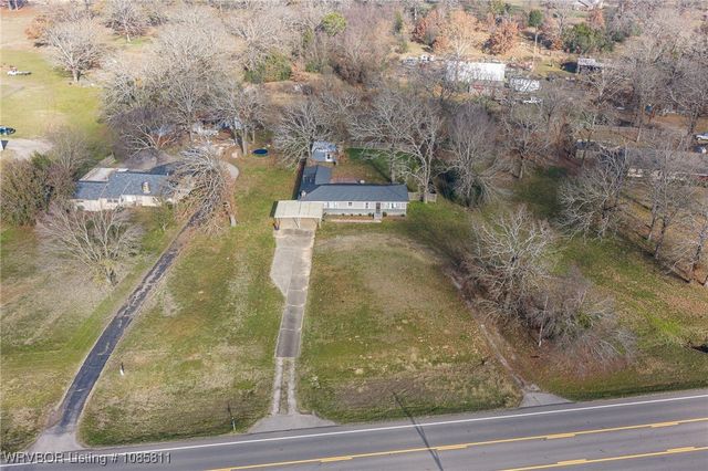 32702 Highway 22, Charleston, AR 72933