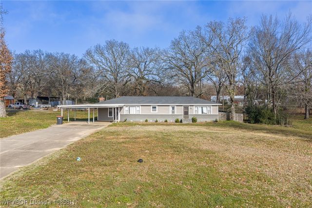 32702 Highway 22, Charleston, AR 72933