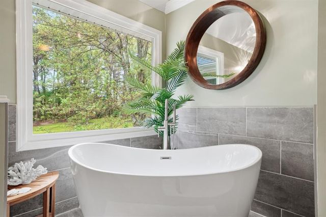 4880 Rosewood Lake Drive, Cumming, GA 30040