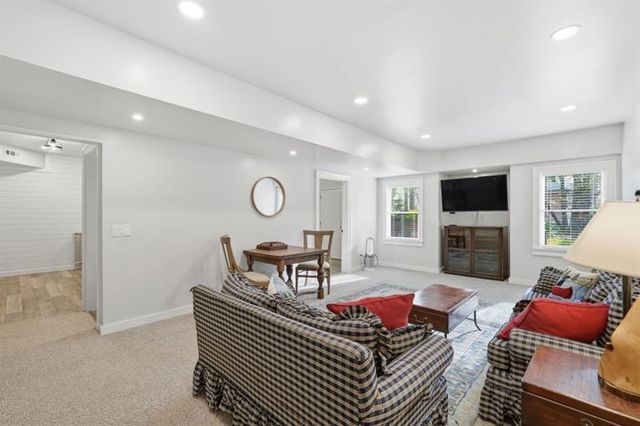 4880 Rosewood Lake Drive, Cumming, GA 30040