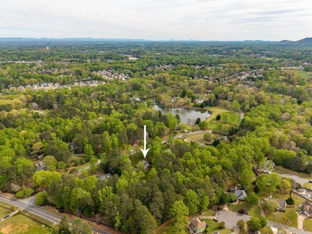 4880 Rosewood Lake Drive, Cumming, GA 30040