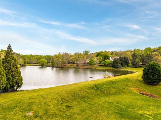 4880 Rosewood Lake Drive, Cumming, GA 30040