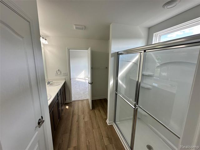 4881 Marquette Drive, Milford, MI 48381