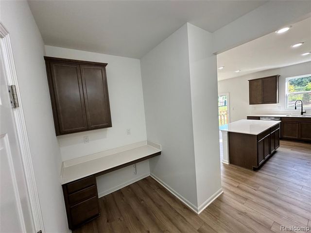 4881 Marquette Drive, Milford, MI 48381