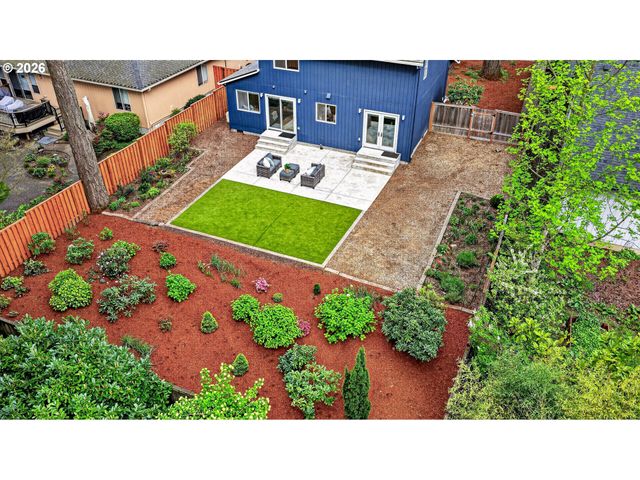 8940 Sw WASHINGTON Dr, Portland, OR 97223