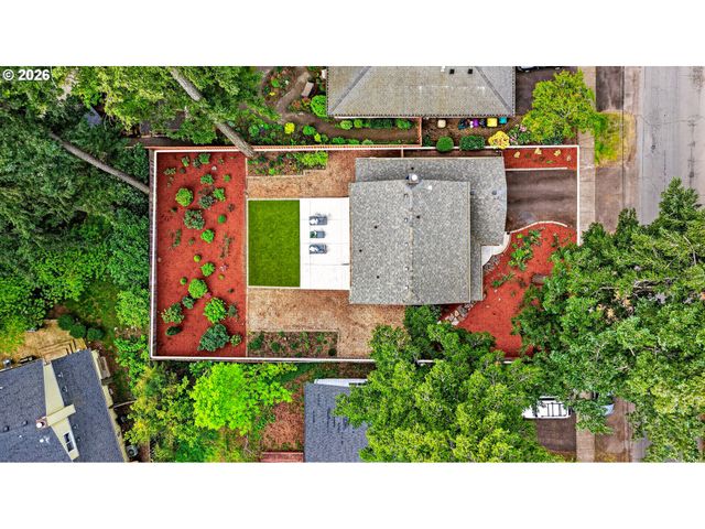 8940 Sw WASHINGTON Dr, Portland, OR 97223