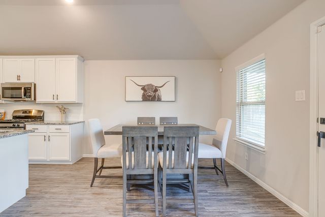 8805 Bronze Meadow Drive, Fort Worth, TX 76131