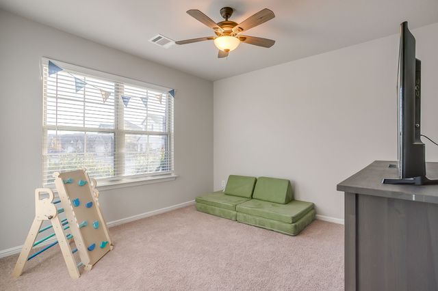 8805 Bronze Meadow Drive, Fort Worth, TX 76131