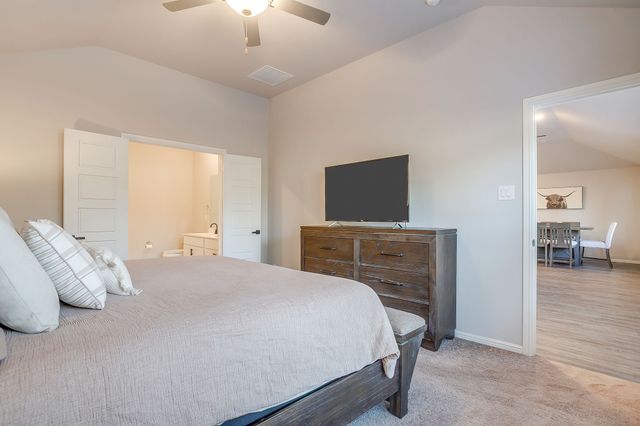 8805 Bronze Meadow Drive, Fort Worth, TX 76131